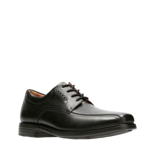 clarks un kenneth way